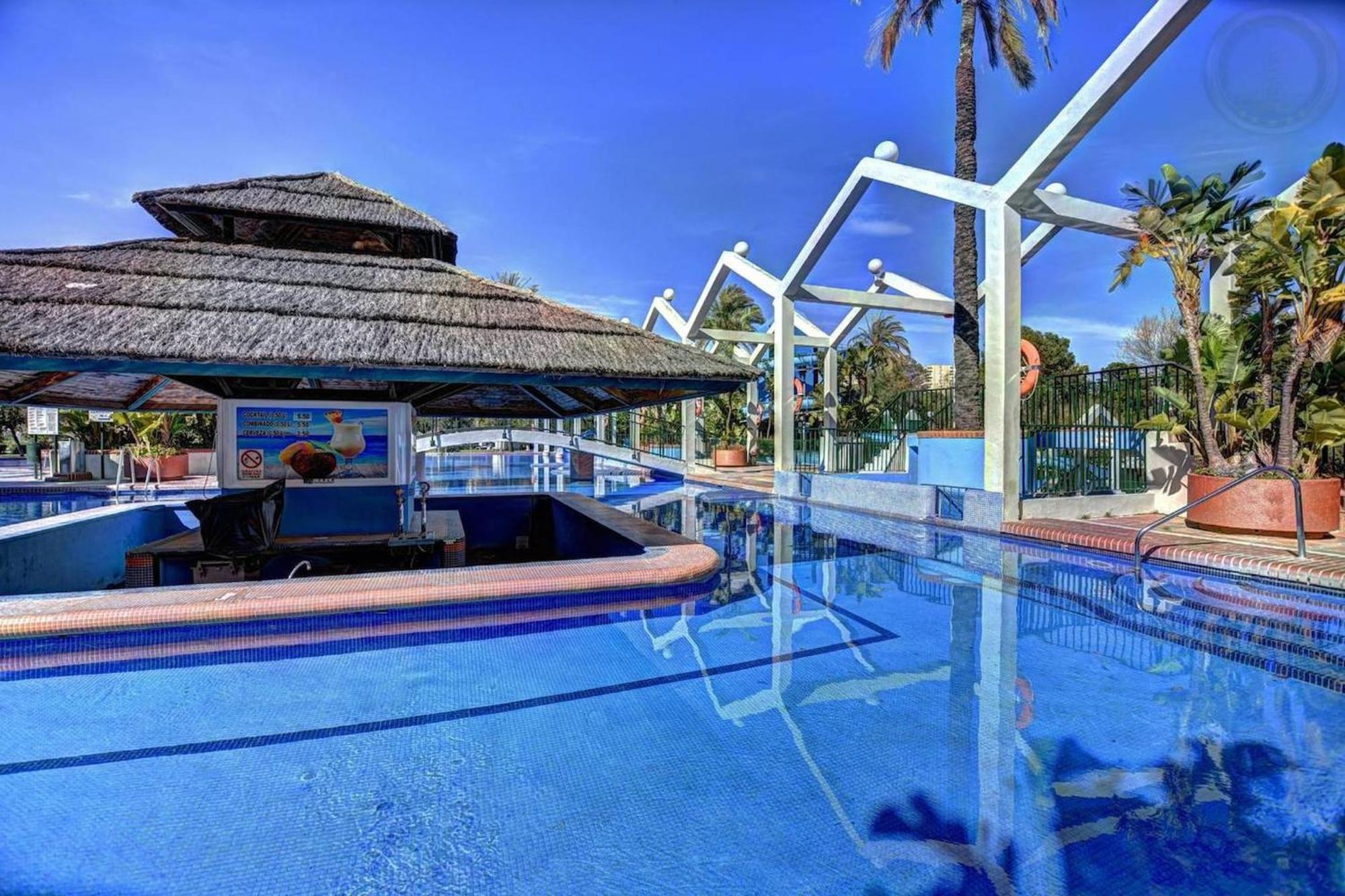 בנאלמדנה Frontal Sea View Apartment Benalbeach מראה חיצוני תמונה