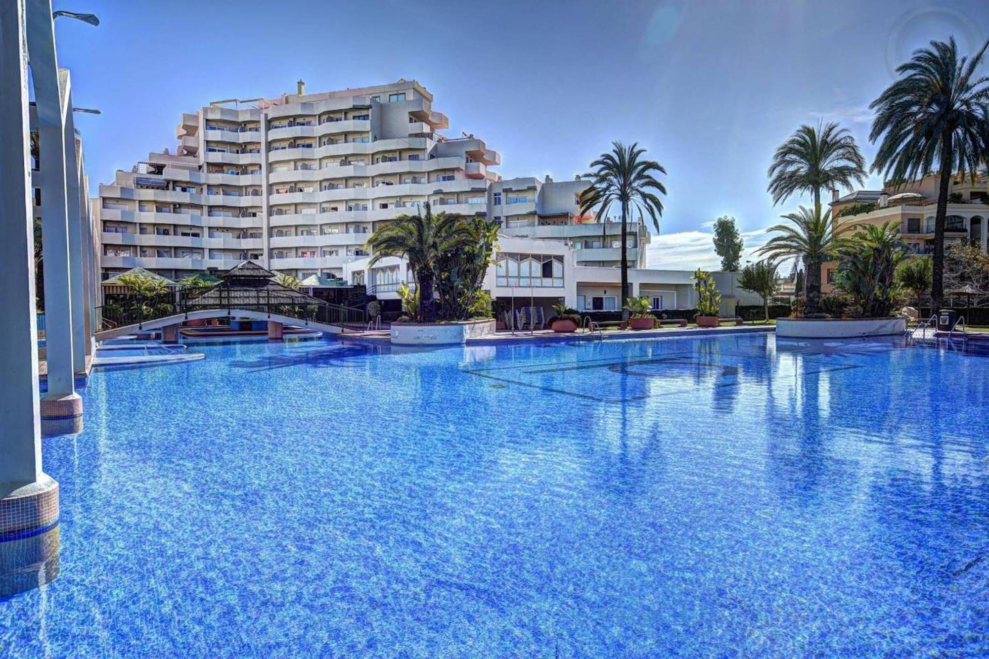 בנאלמדנה Frontal Sea View Apartment Benalbeach מראה חיצוני תמונה